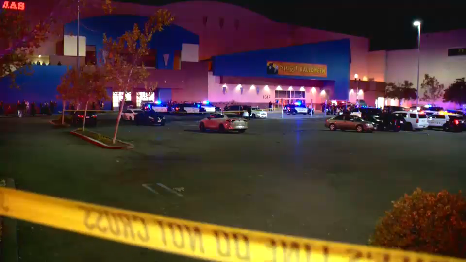 1 killed, 6 injured at 'Spirit Halloween' store shooting in California
— Levittown Business news